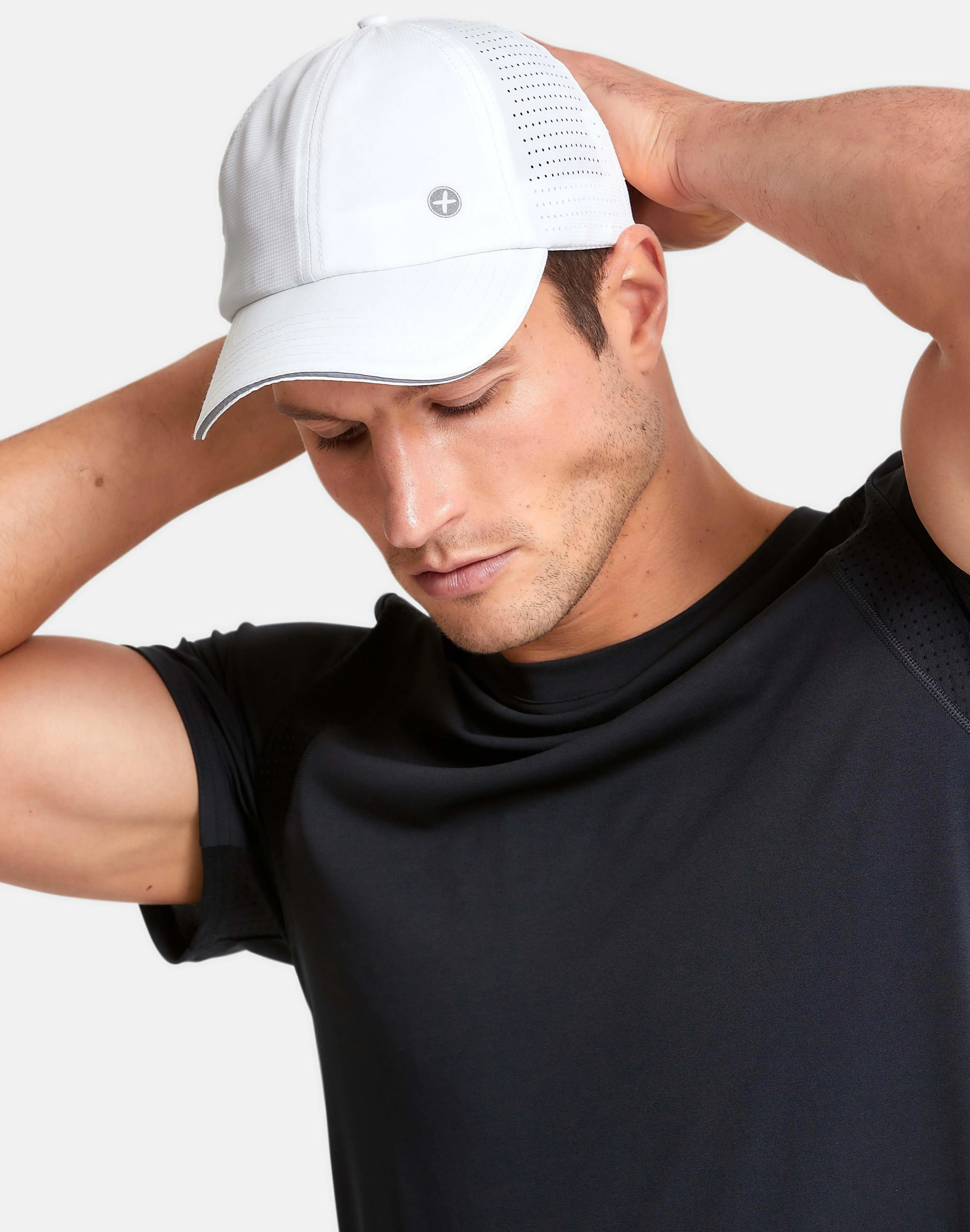 Mesh Rec Running Cap in Striker White