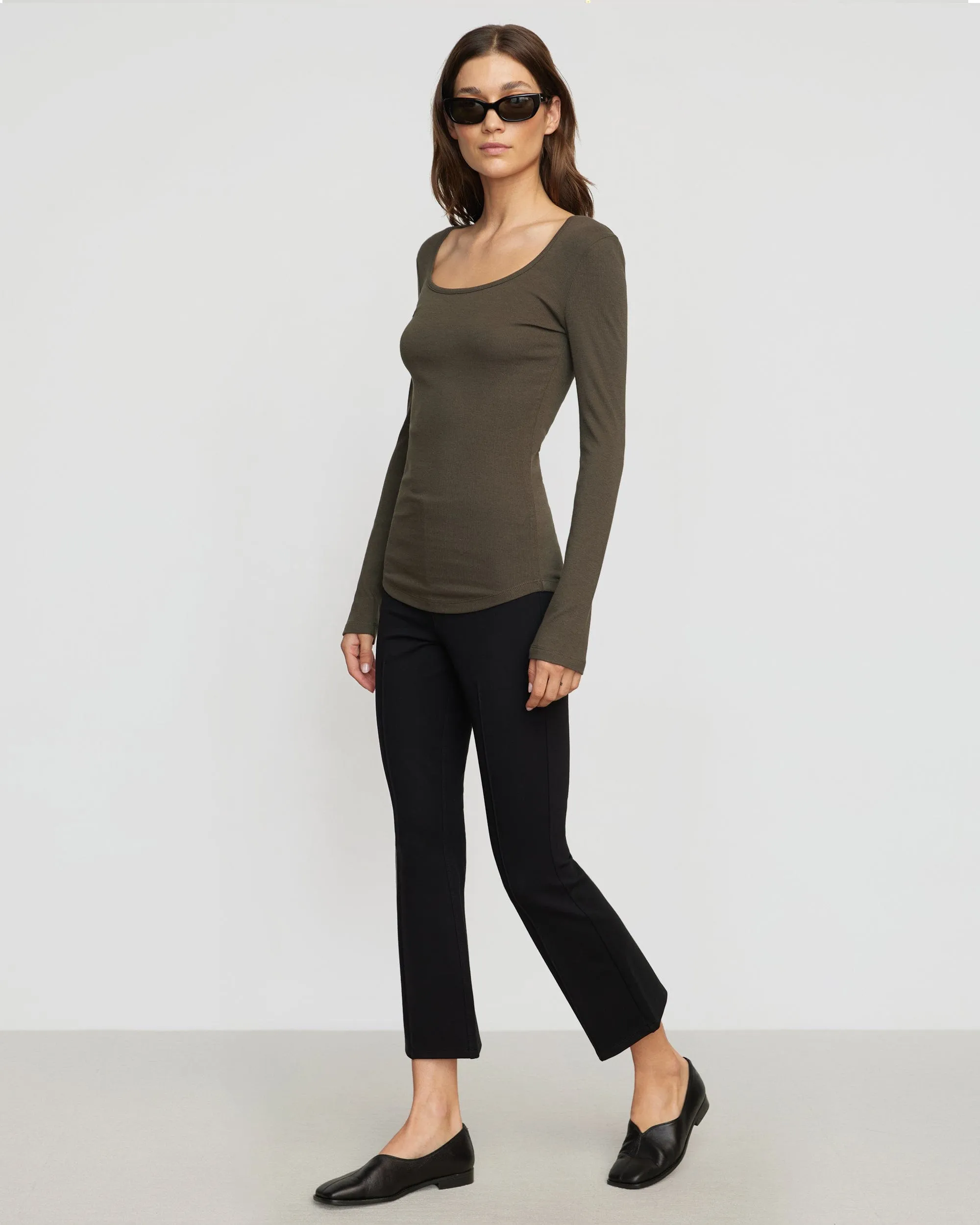 Tez Kick-Flare Ponte Stretch Pant