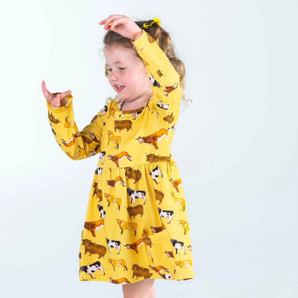 Vintage Cows Long Sleeve Pocket Dress